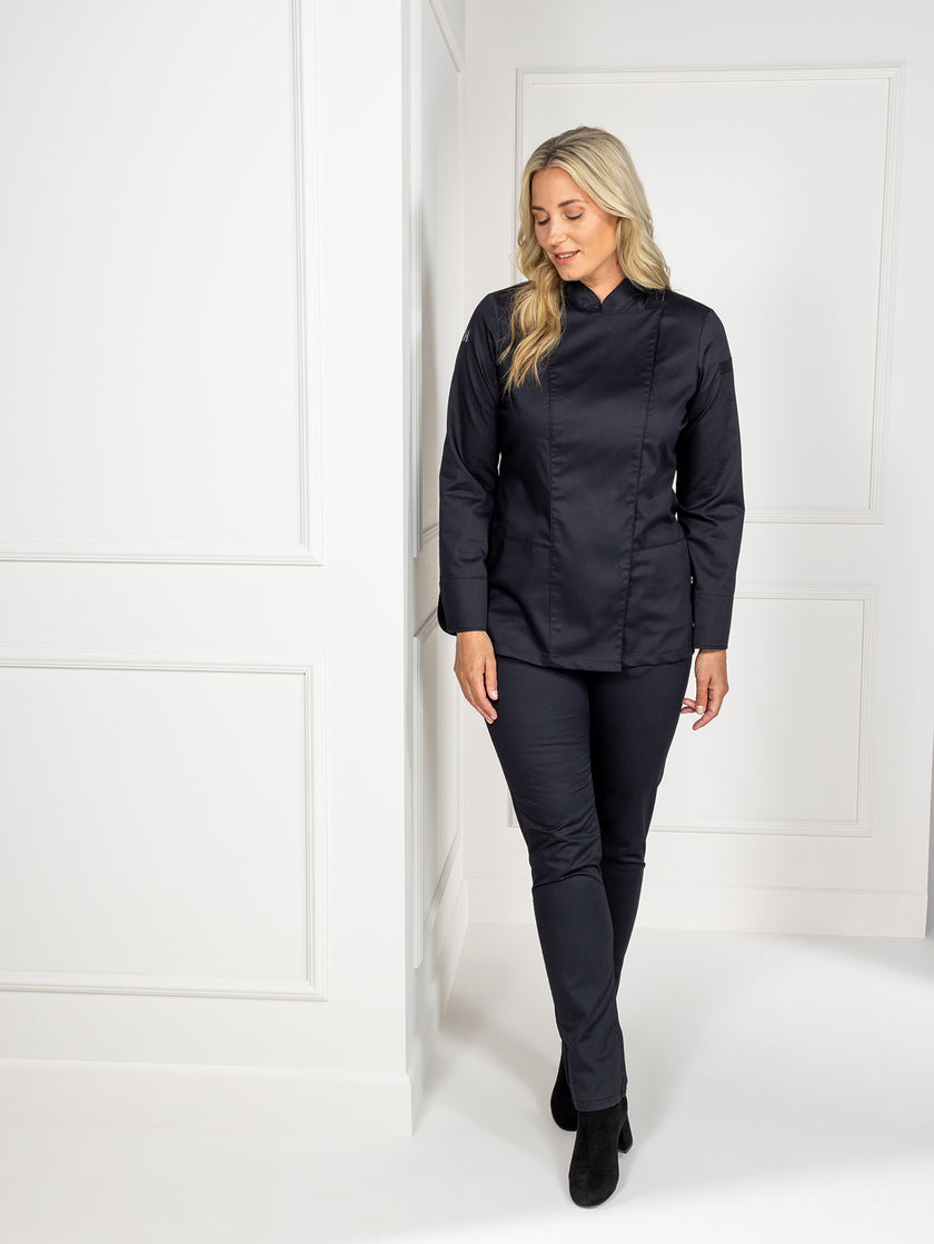 Lynn Black Dark Slate Gray Lynn Black Le Nouveau Chef