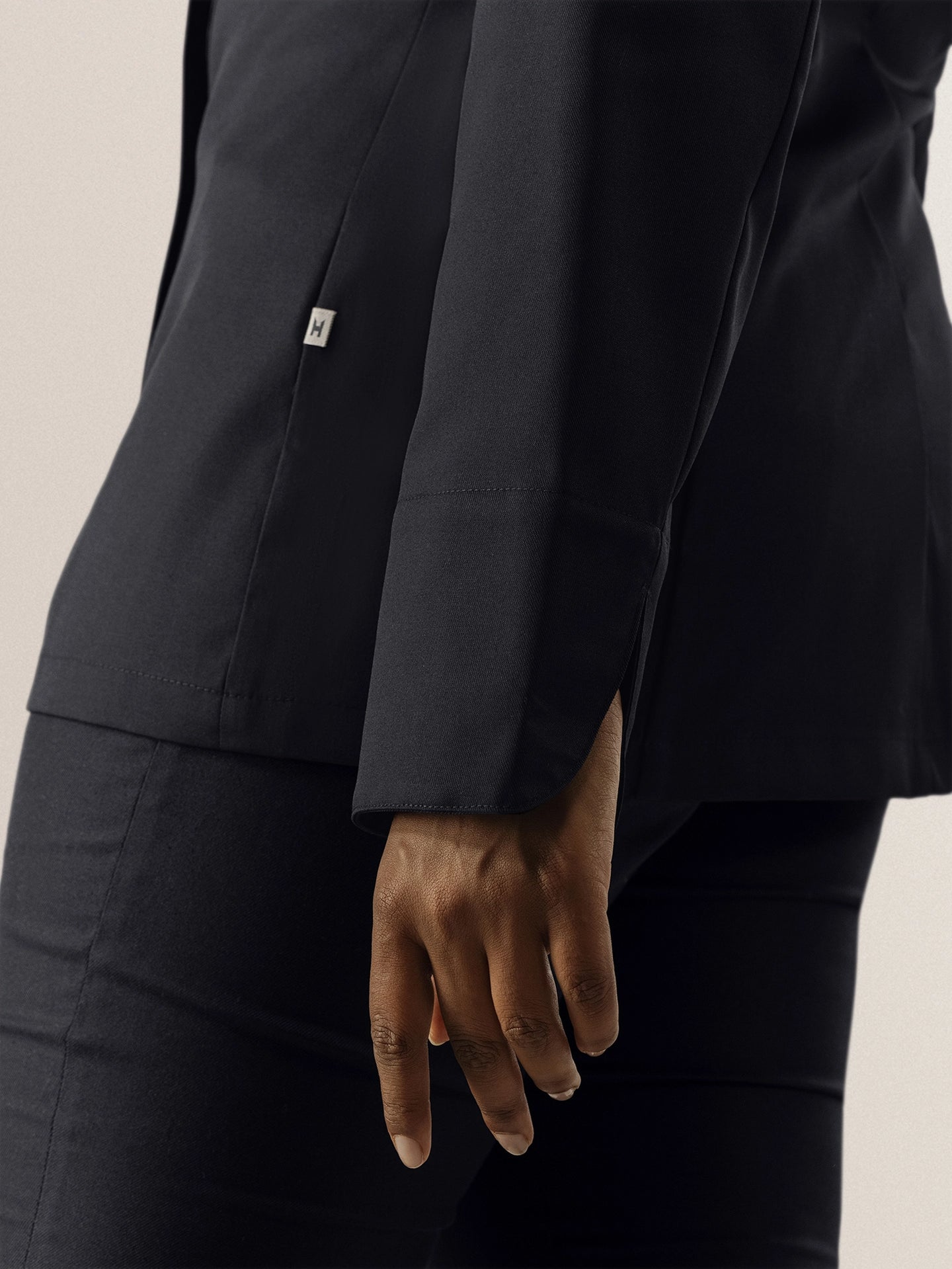 Arlette Black Arlette Black