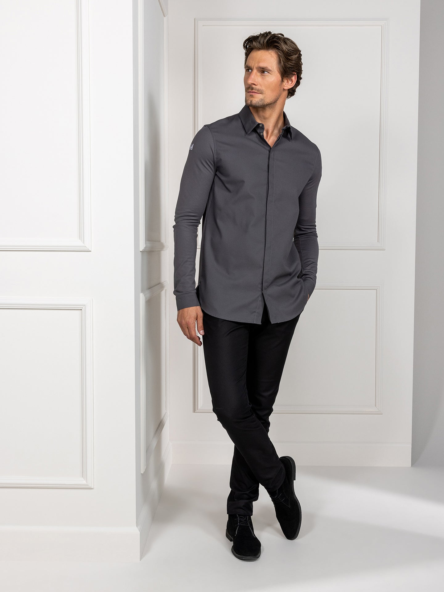 Light Gray Fabrice Dark Grey Le Nouveau Chef Light Gray Fabrice Dark Grey Le Nouveau Chef