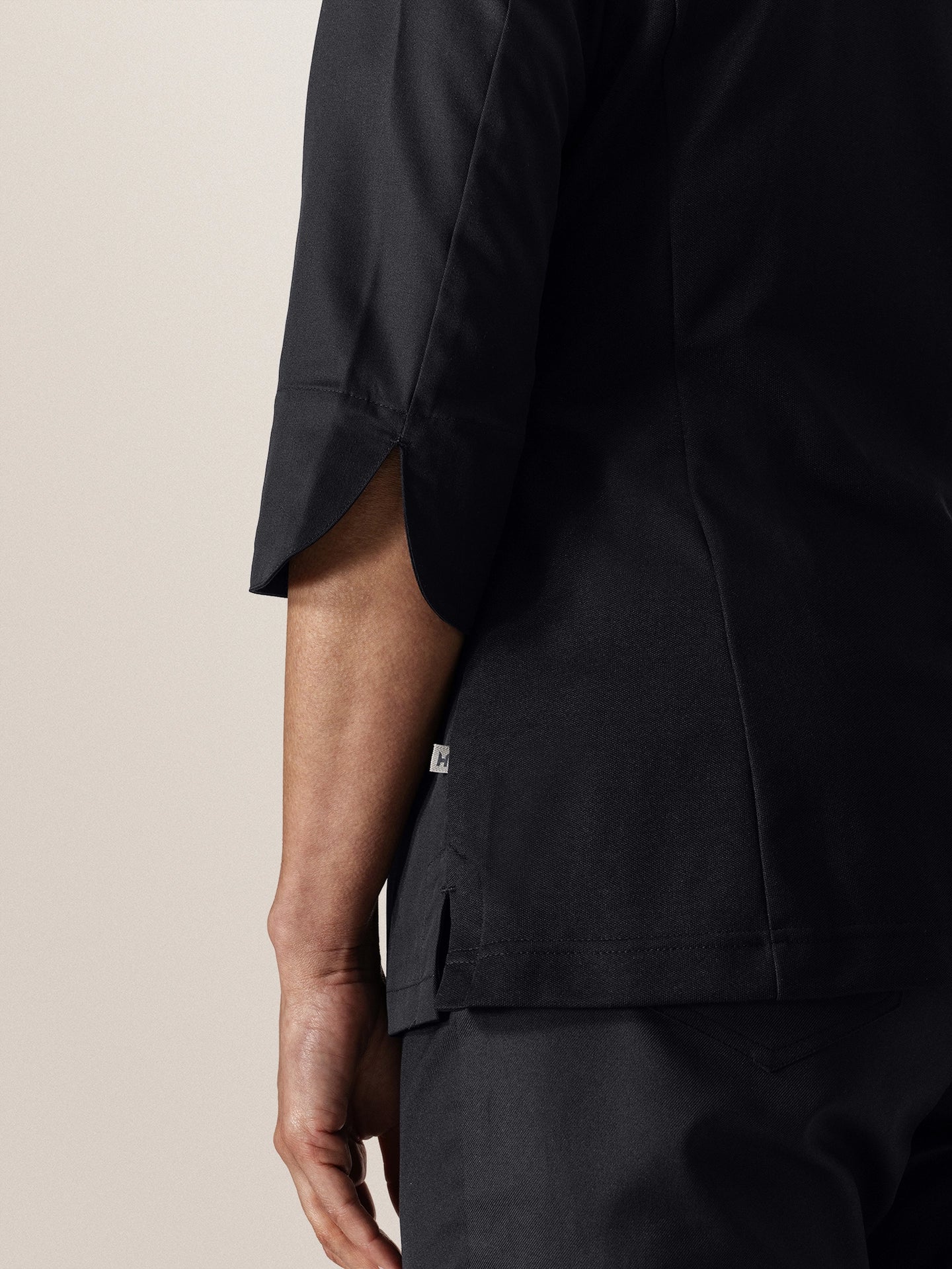 Esmee Black Esmee Black