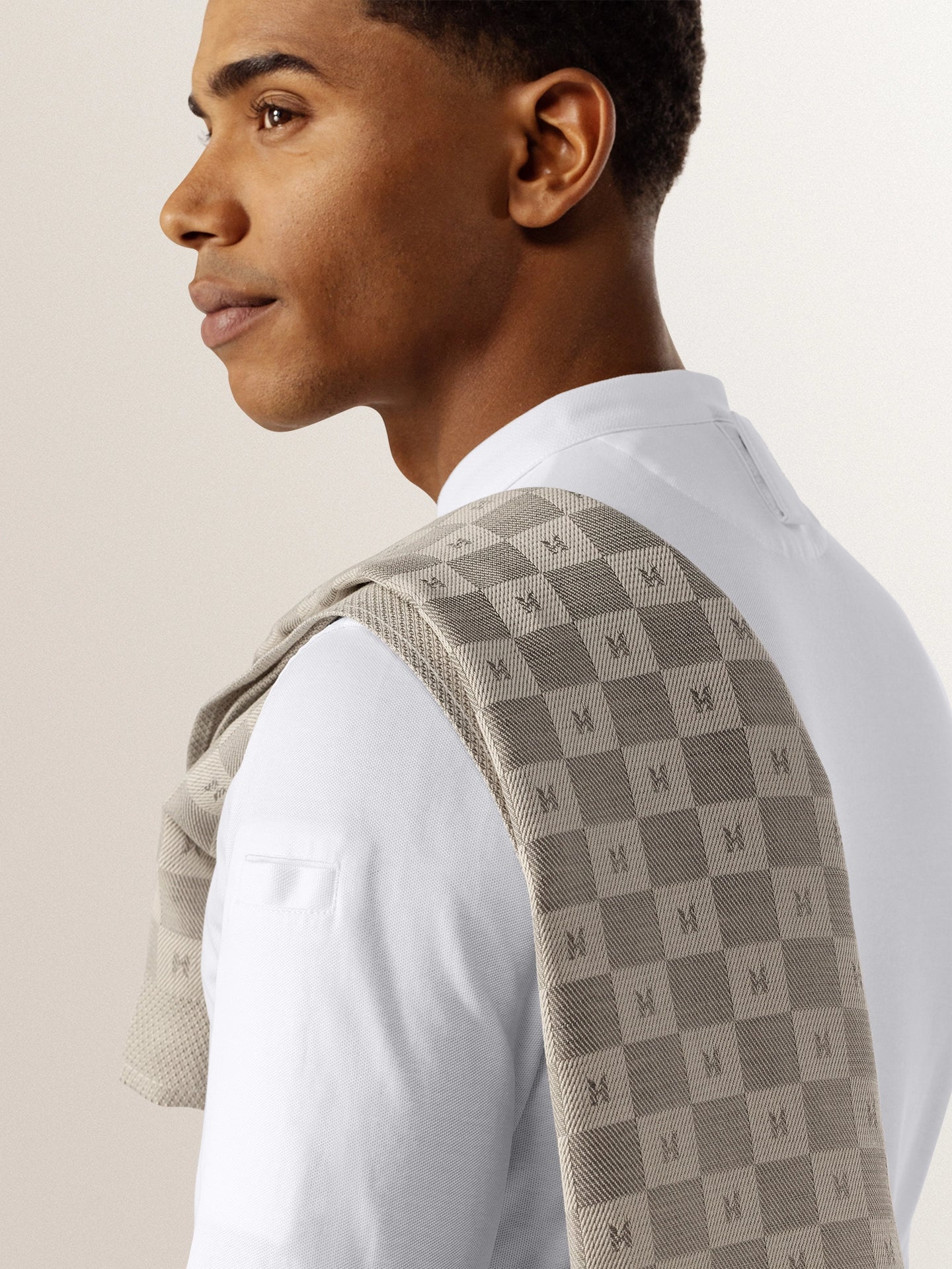 LNC Warm Grey LNC Warm Grey