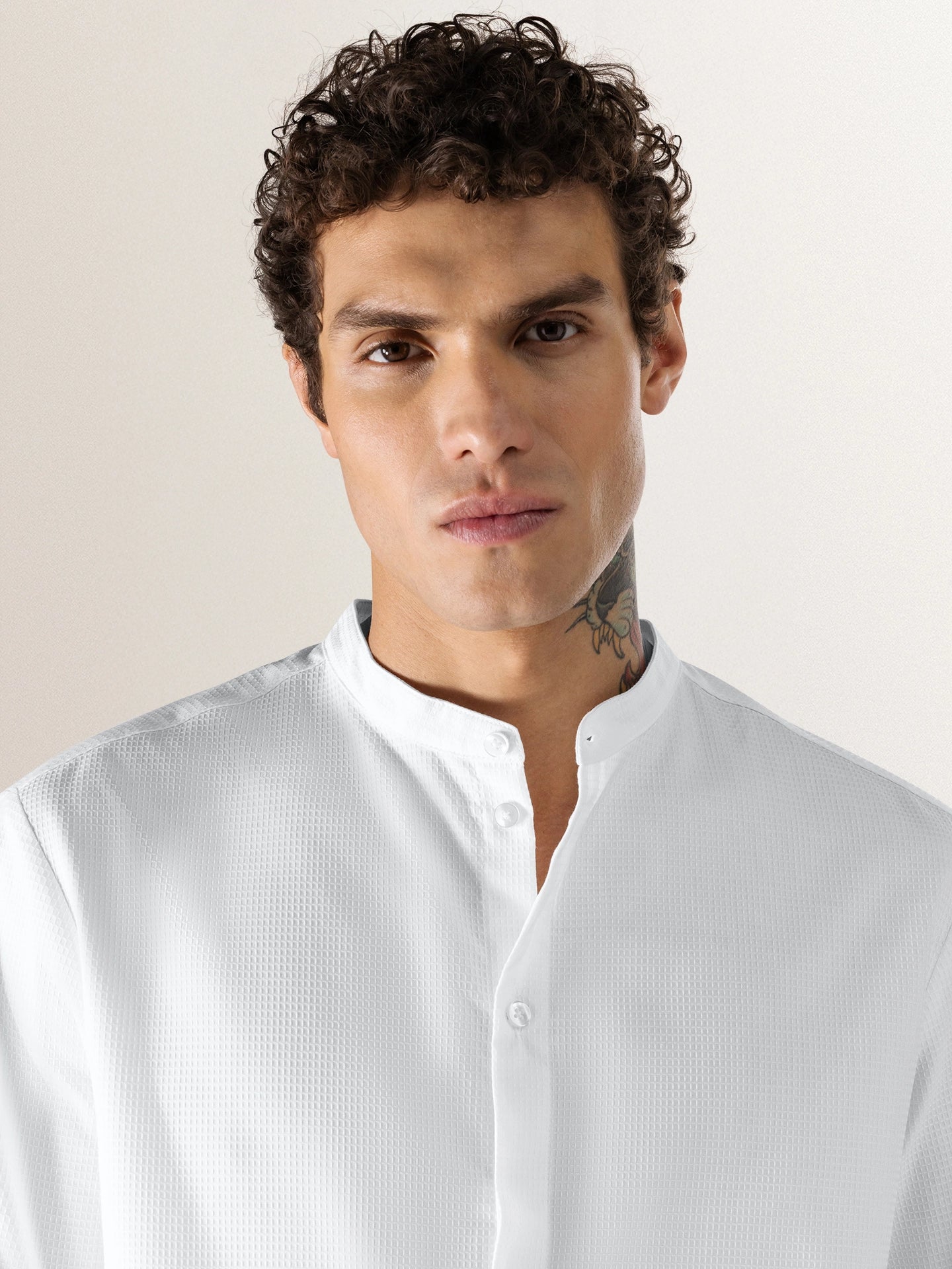 Chavi White